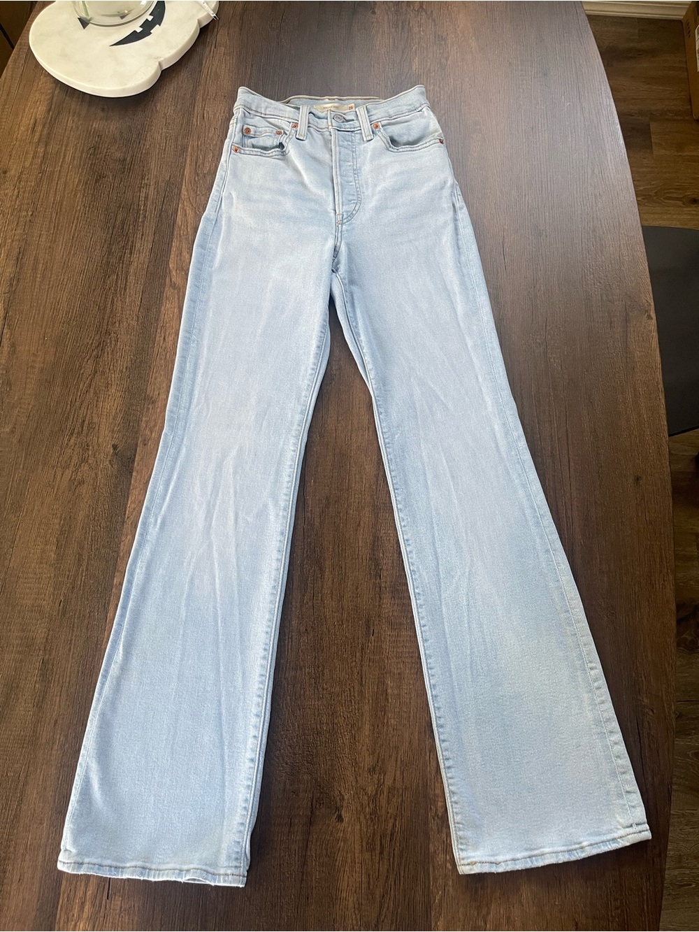 Levi’s ribcage bootcut jeans